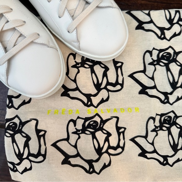 Freda Salvador Eda D'Orsay Sneakers NWOB - Picture 12 of 12